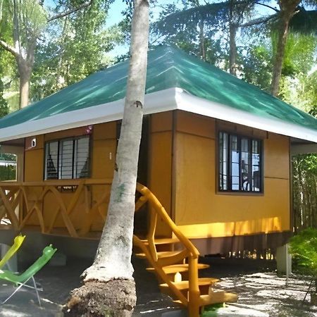 67Th Heaven Holiday Resort Lucbuan Экстерьер фото