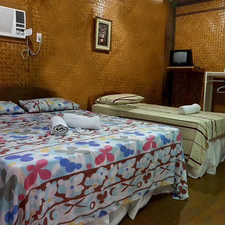 67Th Heaven Holiday Resort Lucbuan Экстерьер фото
